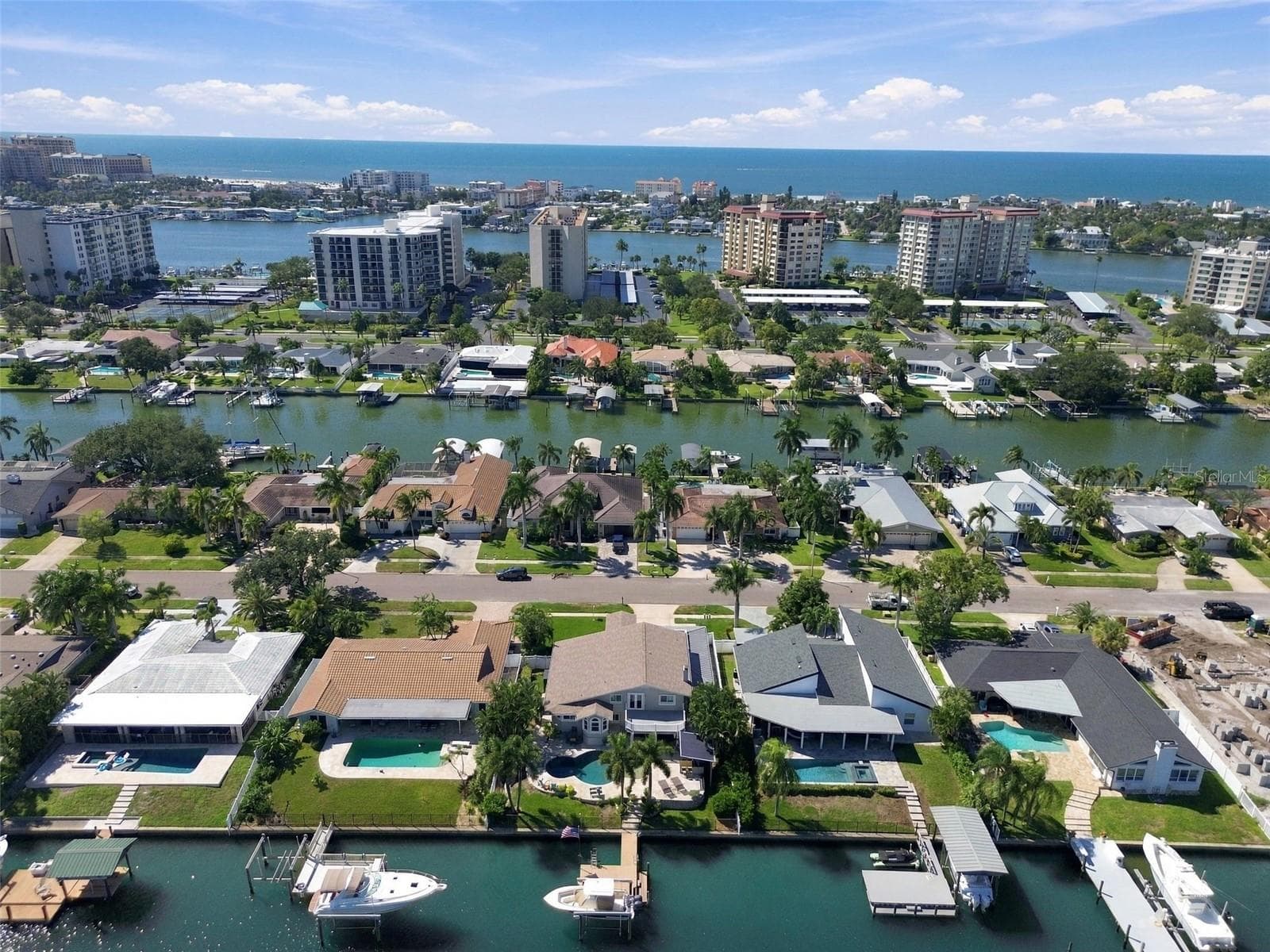 Single Family Residence at 707 SNUG IS, CLEARWATER BEACH, photo 80 of 85