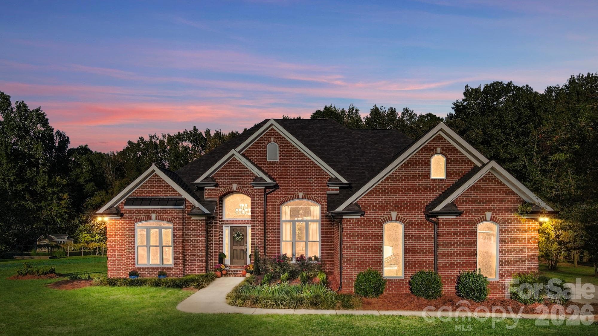 4414 Whitetail Lane