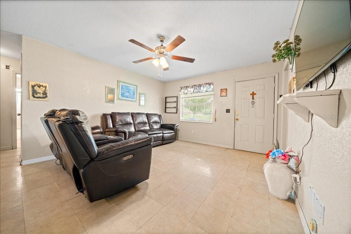 Single Family Residence at 4731 SW 138TH LOOP, OCALA, photo 3 of 61