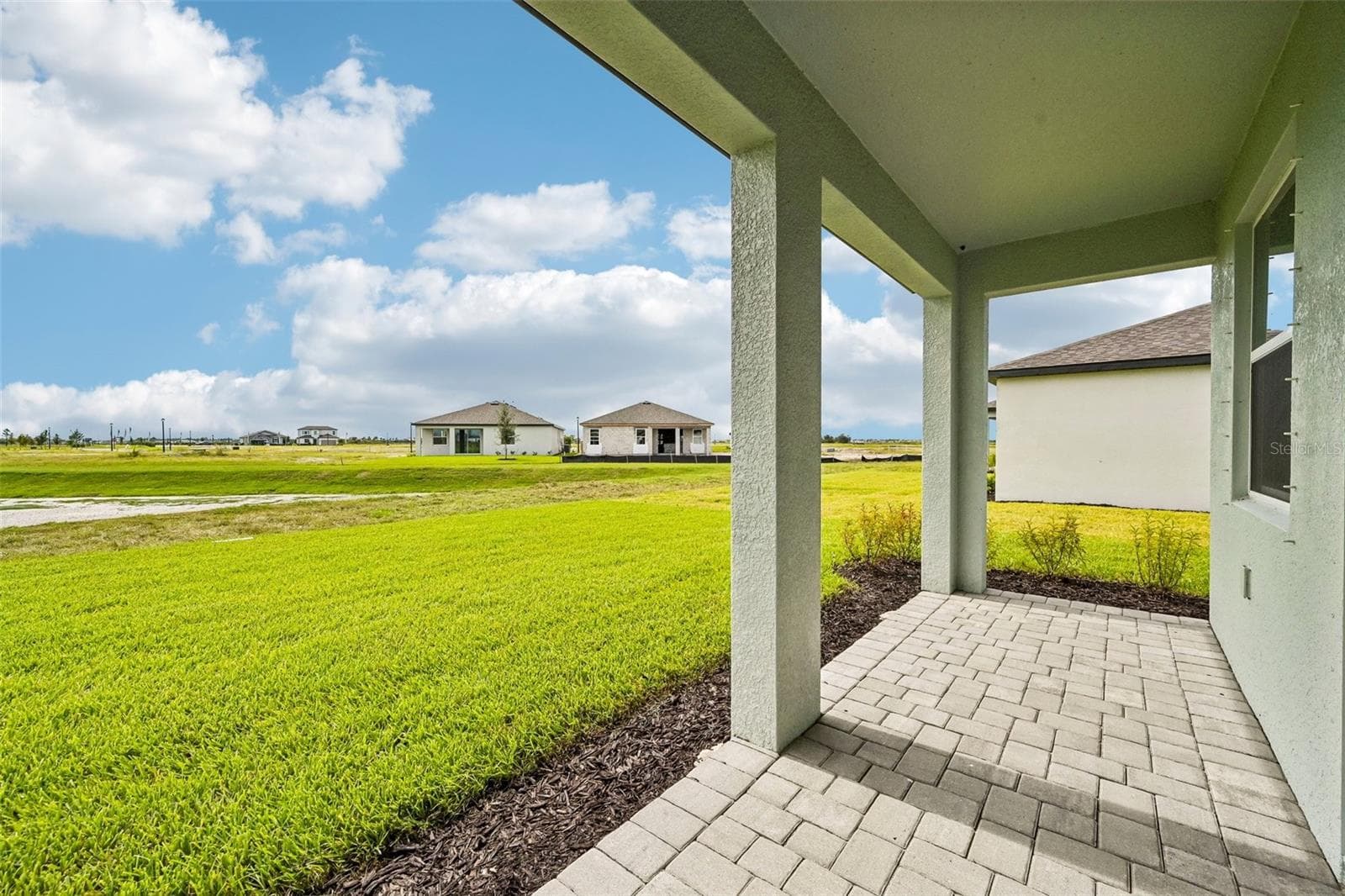 Single Family Residence at 8721 CANARD CV, PALMETTO, photo 3 of 29