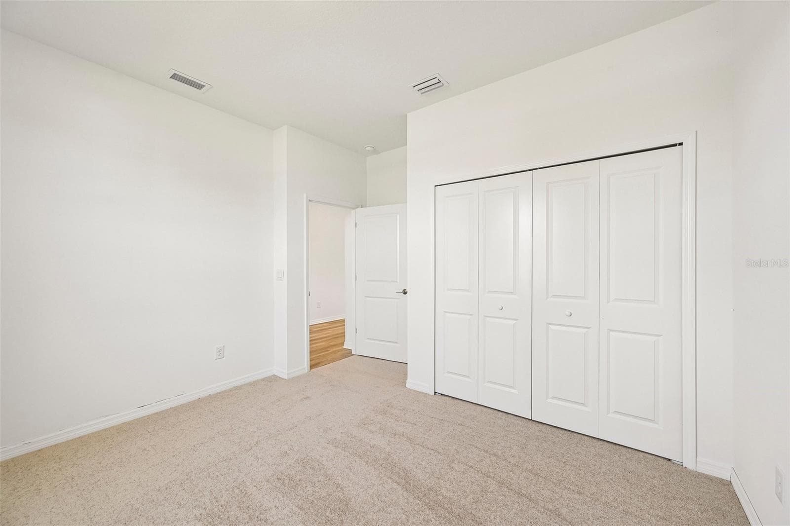 Single Family Residence at 8721 CANARD CV, PALMETTO, photo 15 of 29