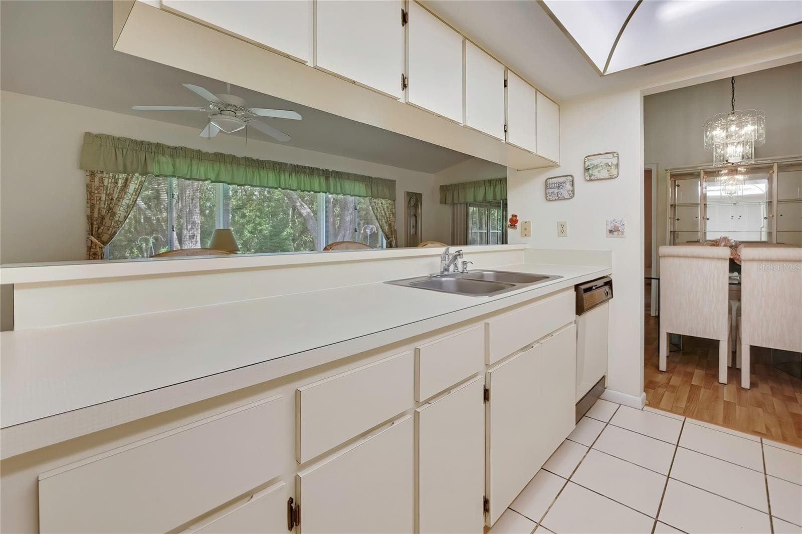 Single Family Residence at 5517 PIEDMONT DR, SPRING HILL, photo 16 of 41