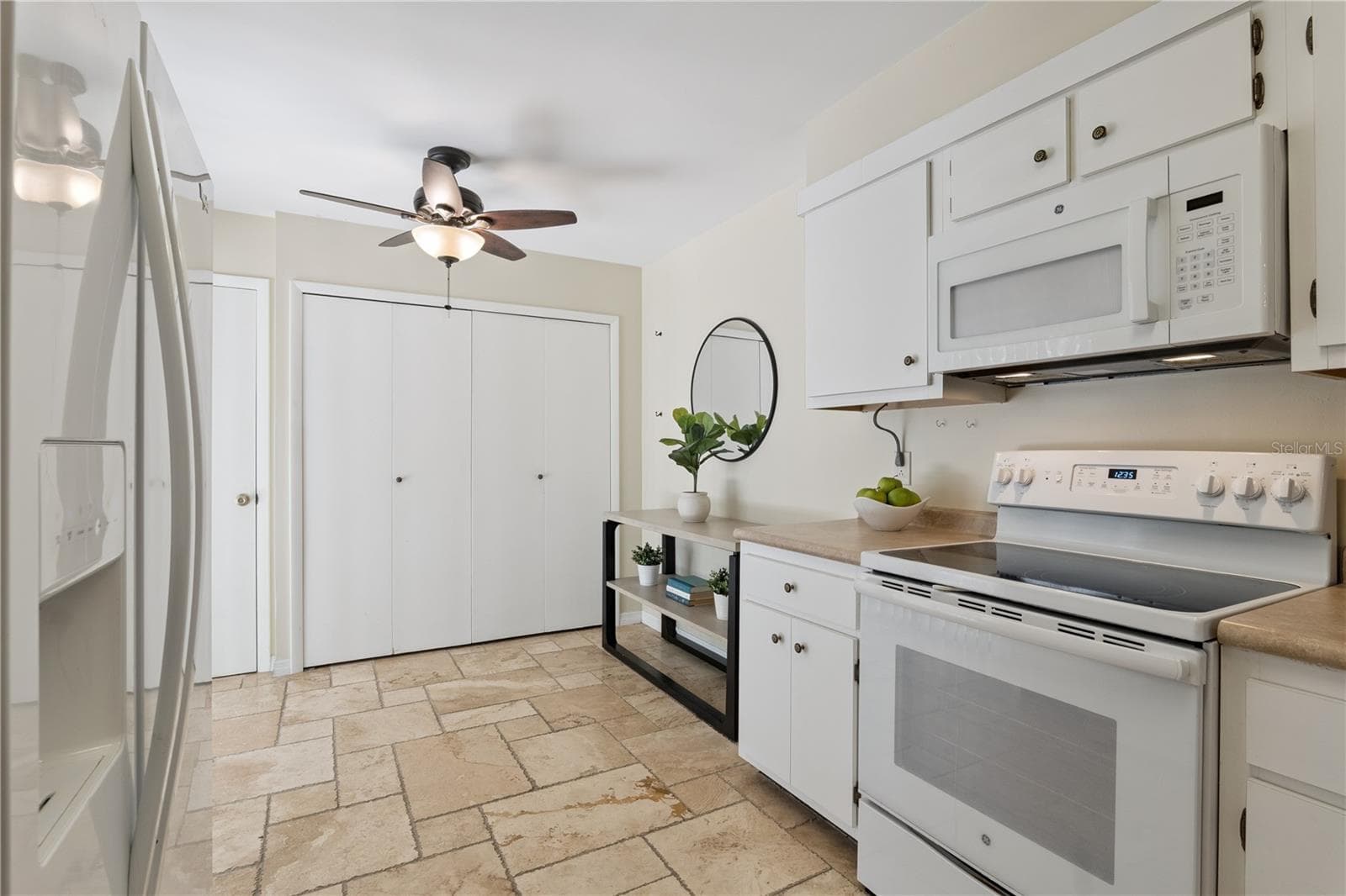 Townhouse at 440 EVESHAM PL, LONGWOOD, photo 21 of 48