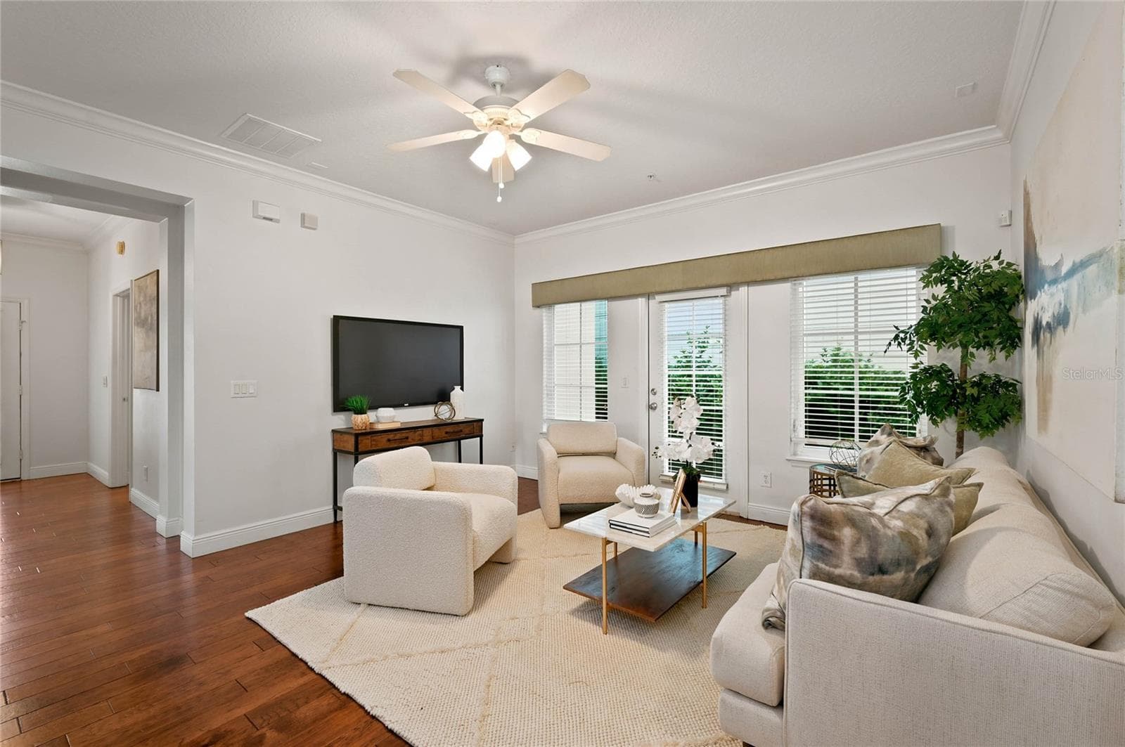 Single Family Residence at 5326 CHATAS LN, ORLANDO, photo 8 of 30