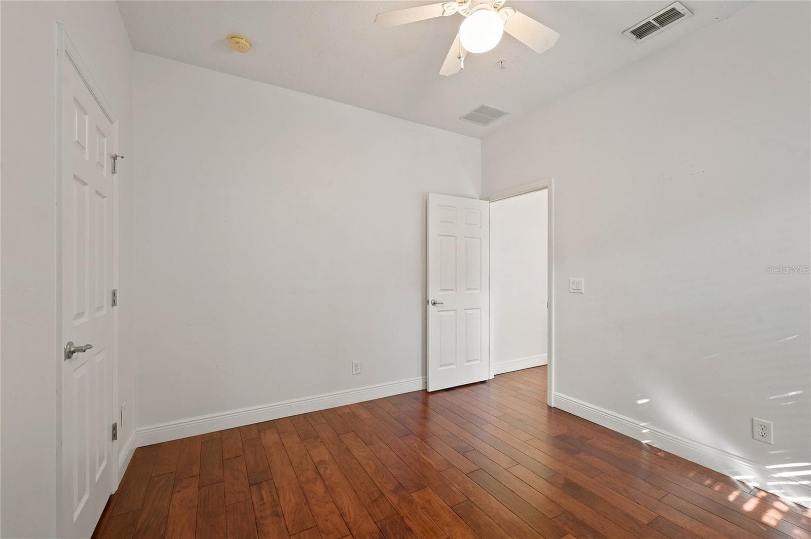 Single Family Residence at 5326 CHATAS LN, ORLANDO, photo 26 of 30
