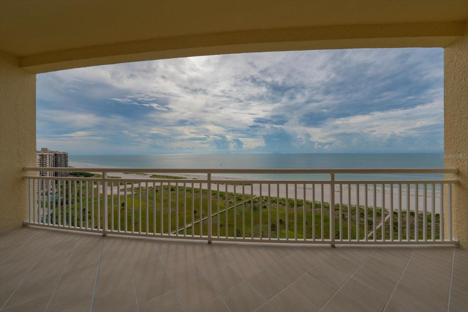 Condominium at 1200 GULF BLVD #1704, CLEARWATER, photo 8 of 68
