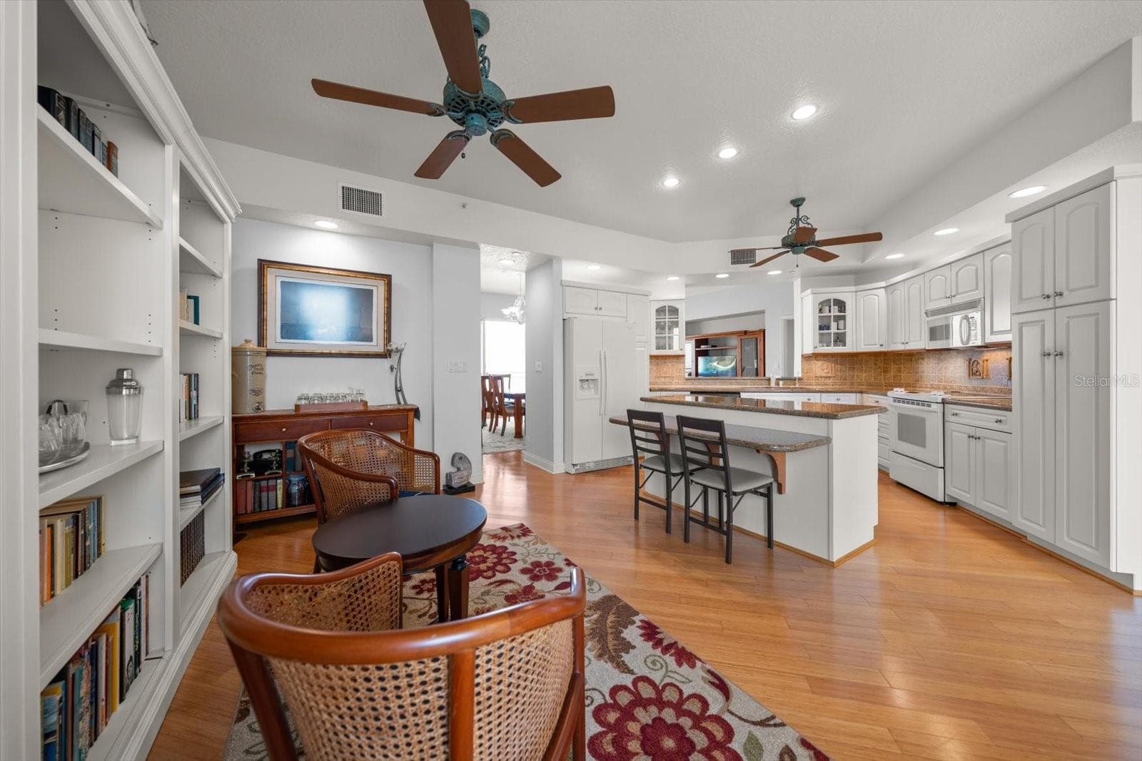 Condominium at 1200 GULF BLVD #1704, CLEARWATER, photo 36 of 68