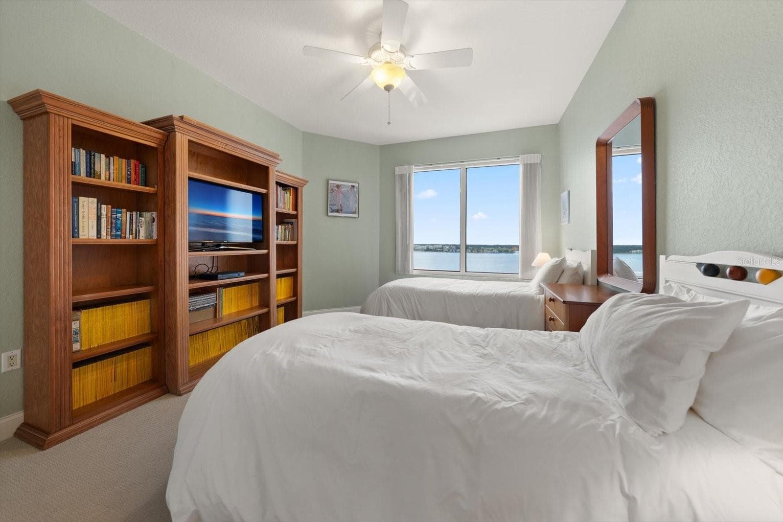 Condominium at 1200 GULF BLVD #1704, CLEARWATER, photo 42 of 68