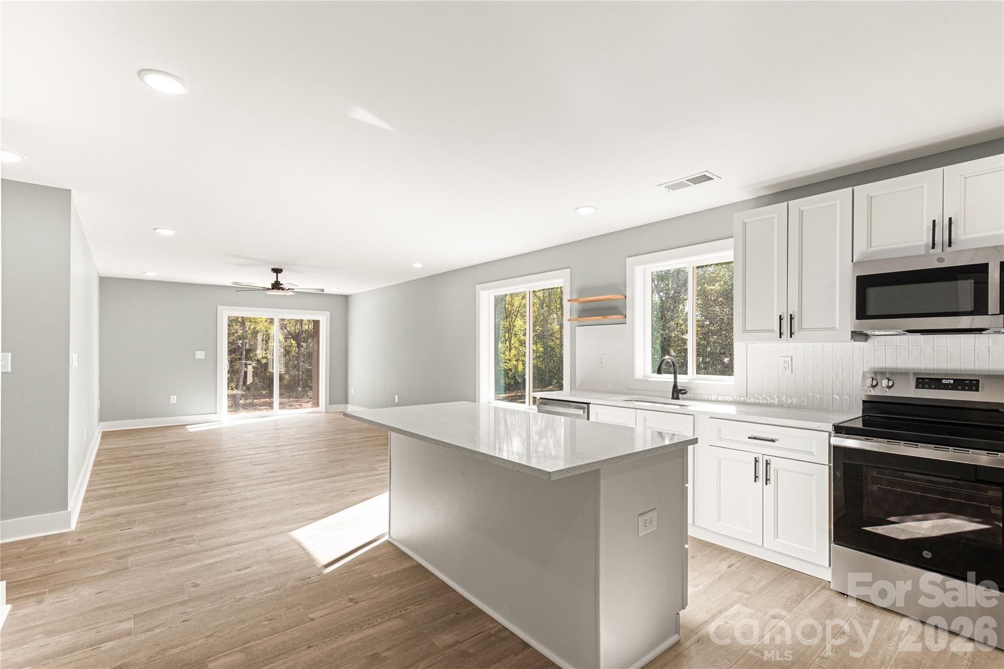 Single Family Residence at 622 Fernwood Drive, Chester, photo 6 of 30