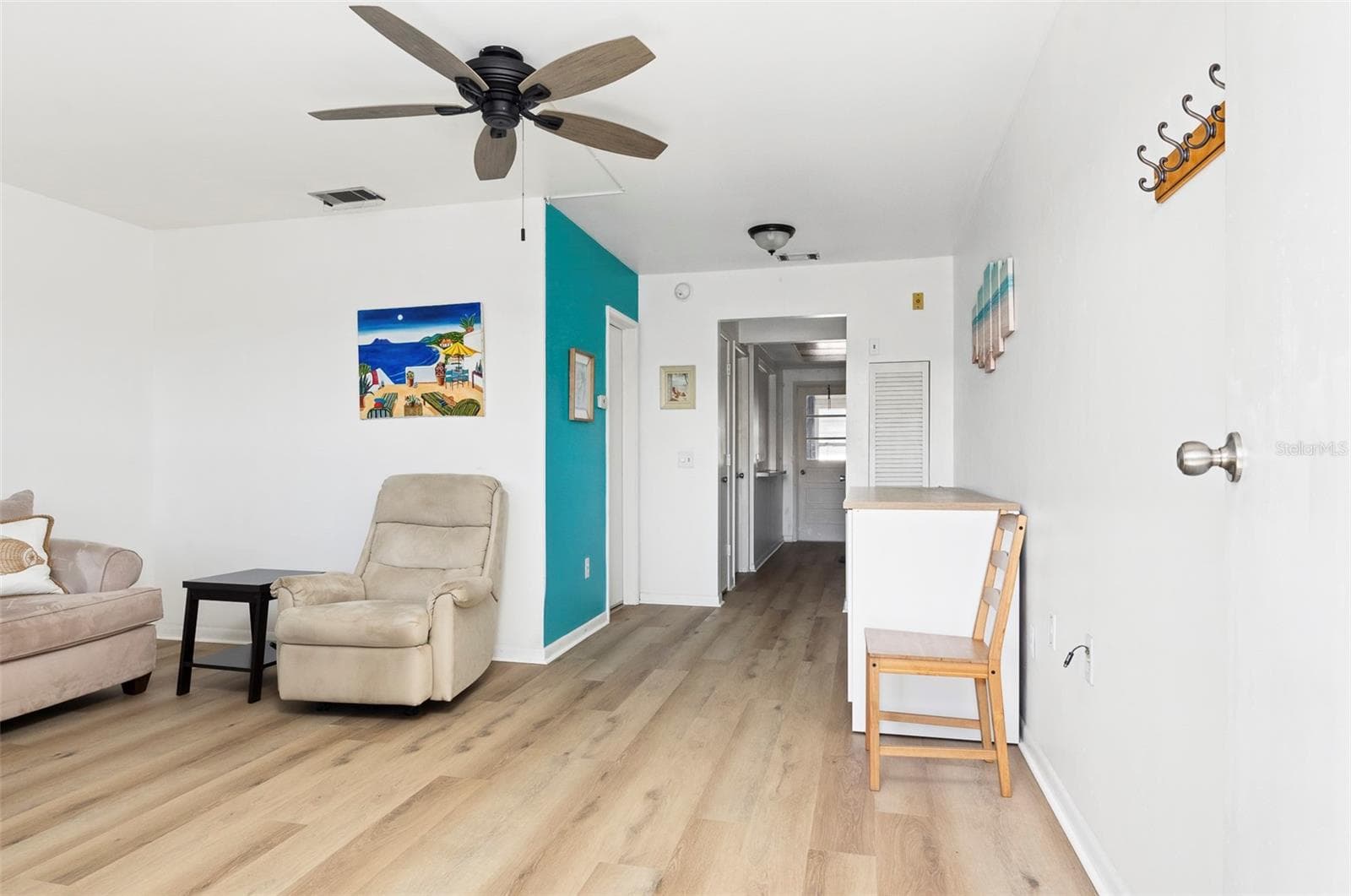 Condominium at 5915 18TH ST N #16, ST PETERSBURG, photo 5 of 38