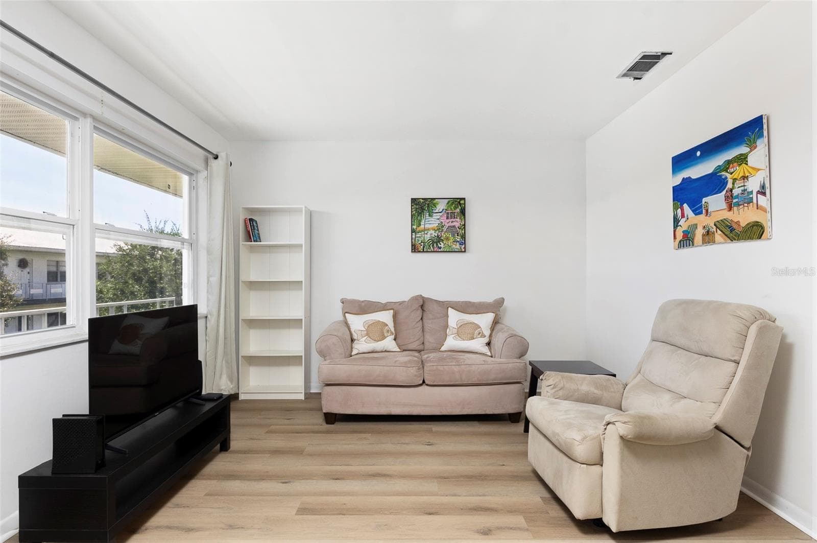 Condominium at 5915 18TH ST N #16, ST PETERSBURG, photo 6 of 38