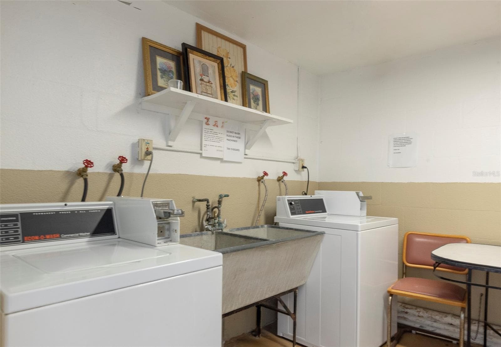Condominium at 5915 18TH ST N #16, ST PETERSBURG, photo 19 of 38