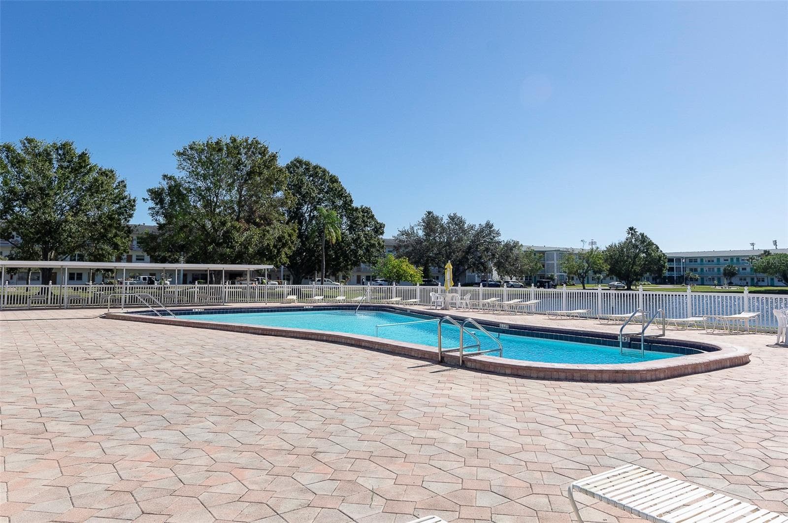 Condominium at 5915 18TH ST N #16, ST PETERSBURG, photo 32 of 38