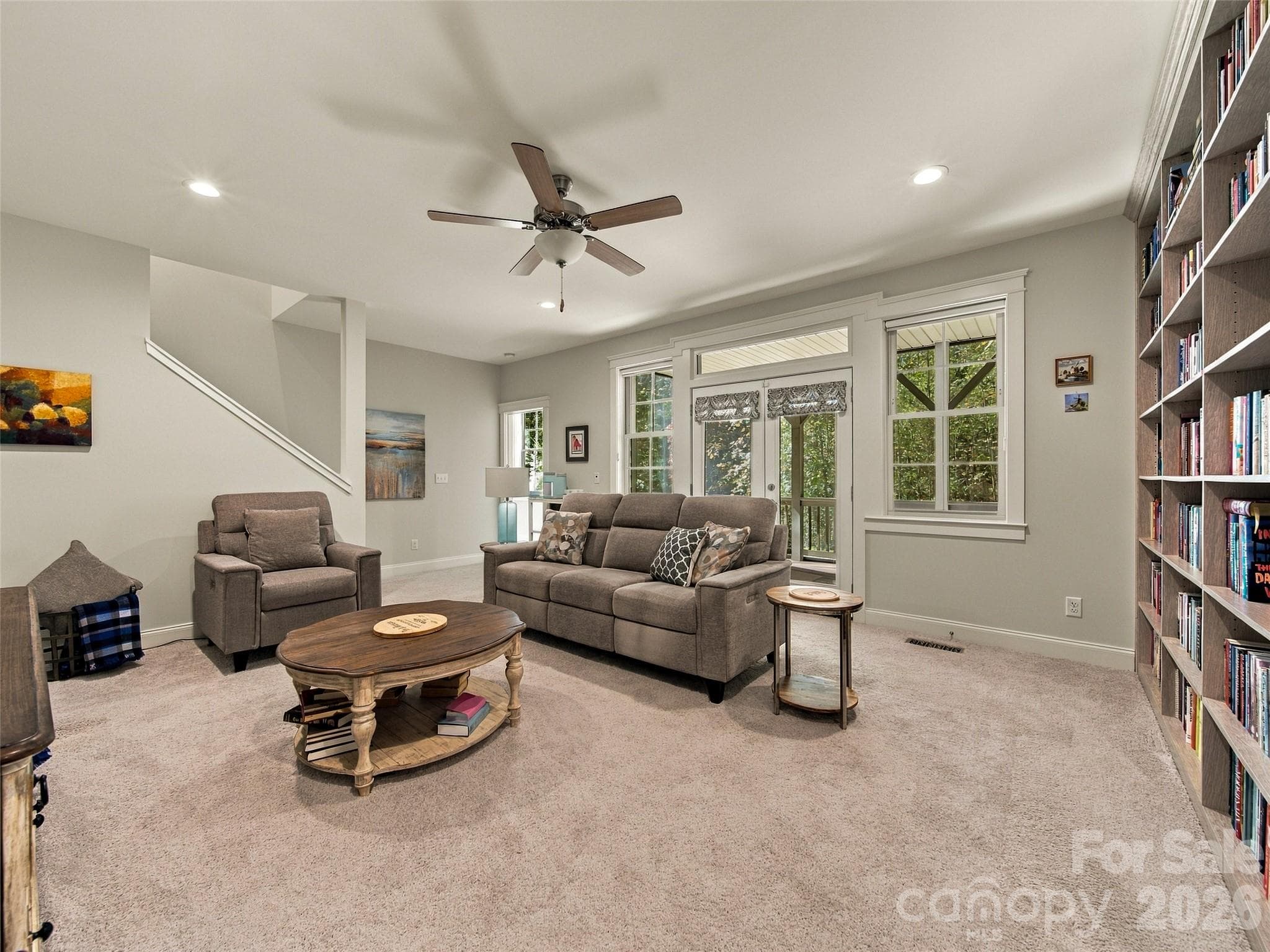 Single Family Residence at 125 Orvis Stone Circle, Biltmore Lake, photo 29 of 47