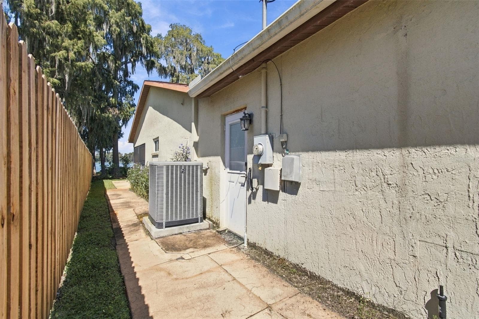 Single Family Residence at 12527 LACEY DR, NEW PORT RICHEY, photo 34 of 72