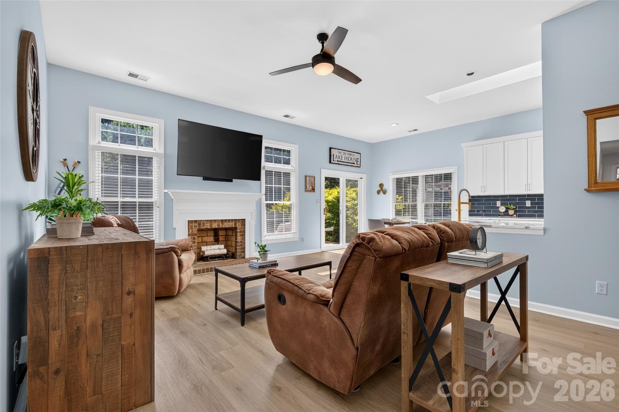Family Room - 17214 Chardonnay Court, Cornelius
