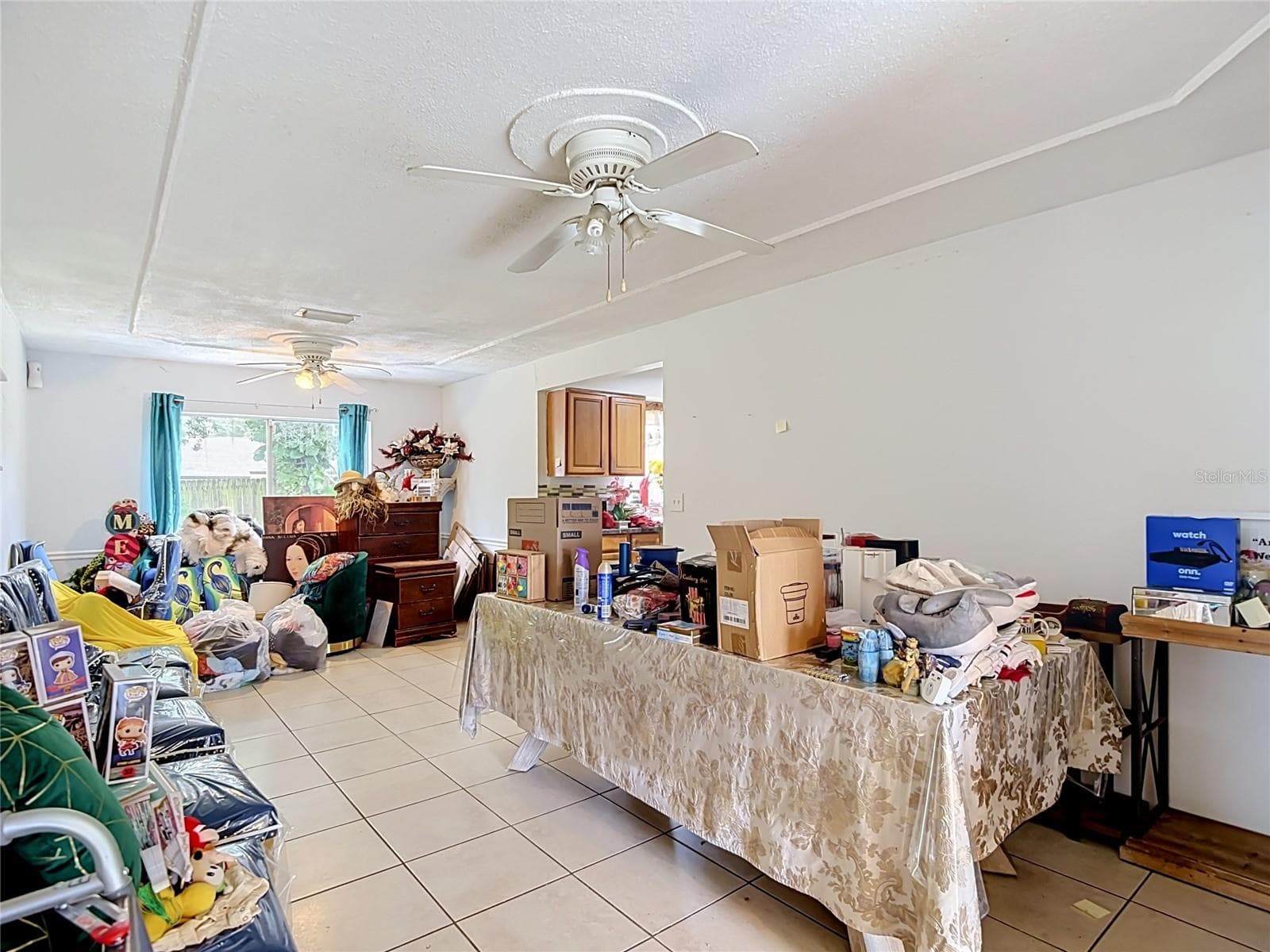 Single Family Residence at 7331 FILBERT LN, TAMPA, photo 16 of 47
