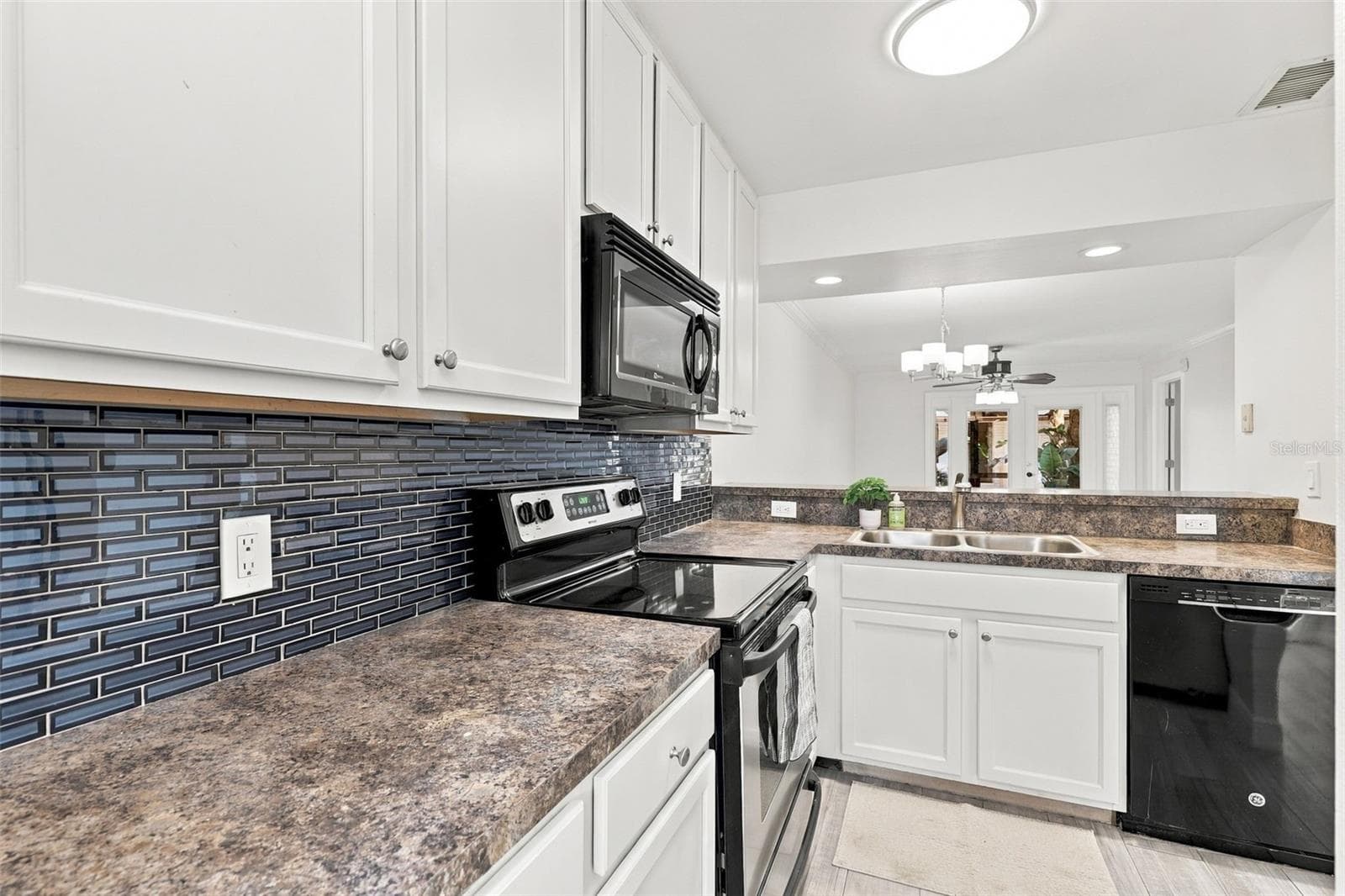 Condominium at 3124 PLAZA TERRACE DR #3124, ORLANDO, photo 6 of 26