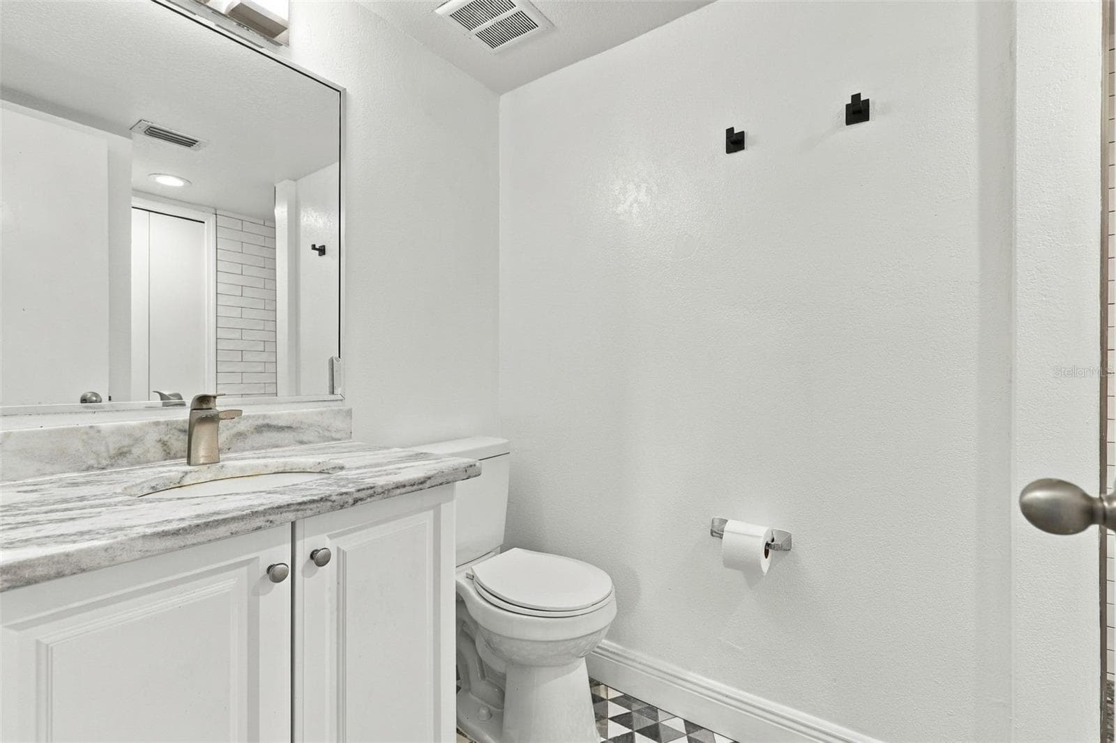 Condominium at 3124 PLAZA TERRACE DR #3124, ORLANDO, photo 18 of 26