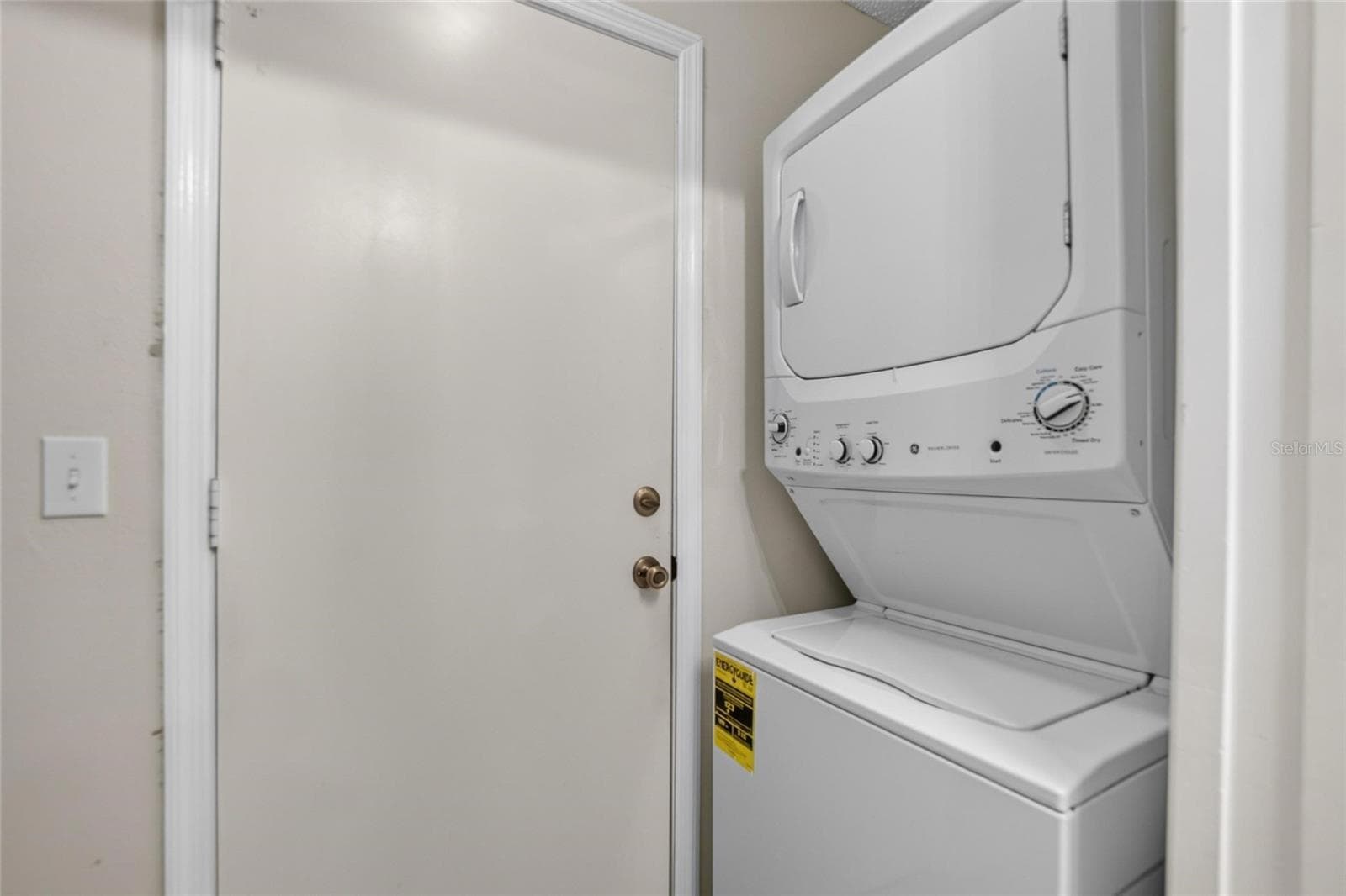 Condominium at 2433 NEW HAVEN CIR, SUN CITY CENTER, photo 33 of 40