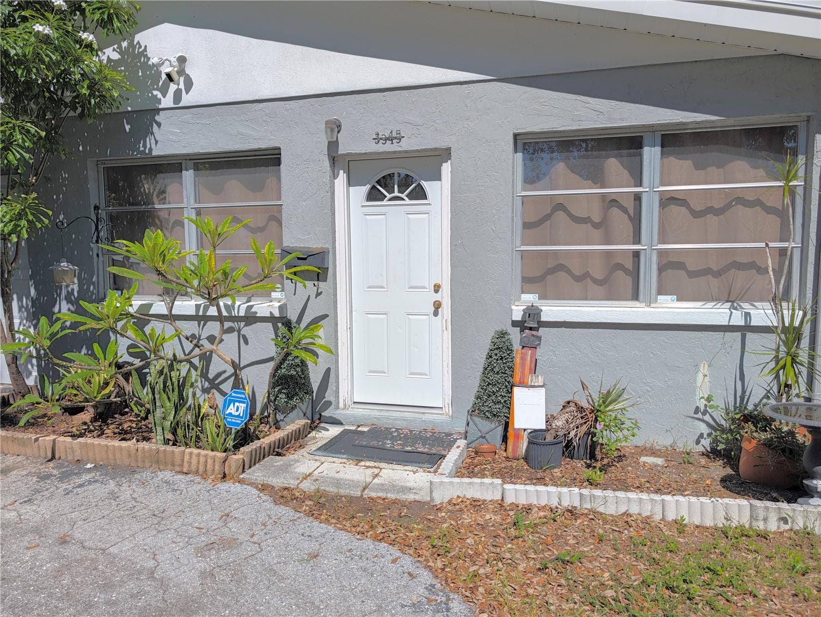 Single Family Residence at 3545 3RD AVE N, ST PETERSBURG, photo 2 of 22