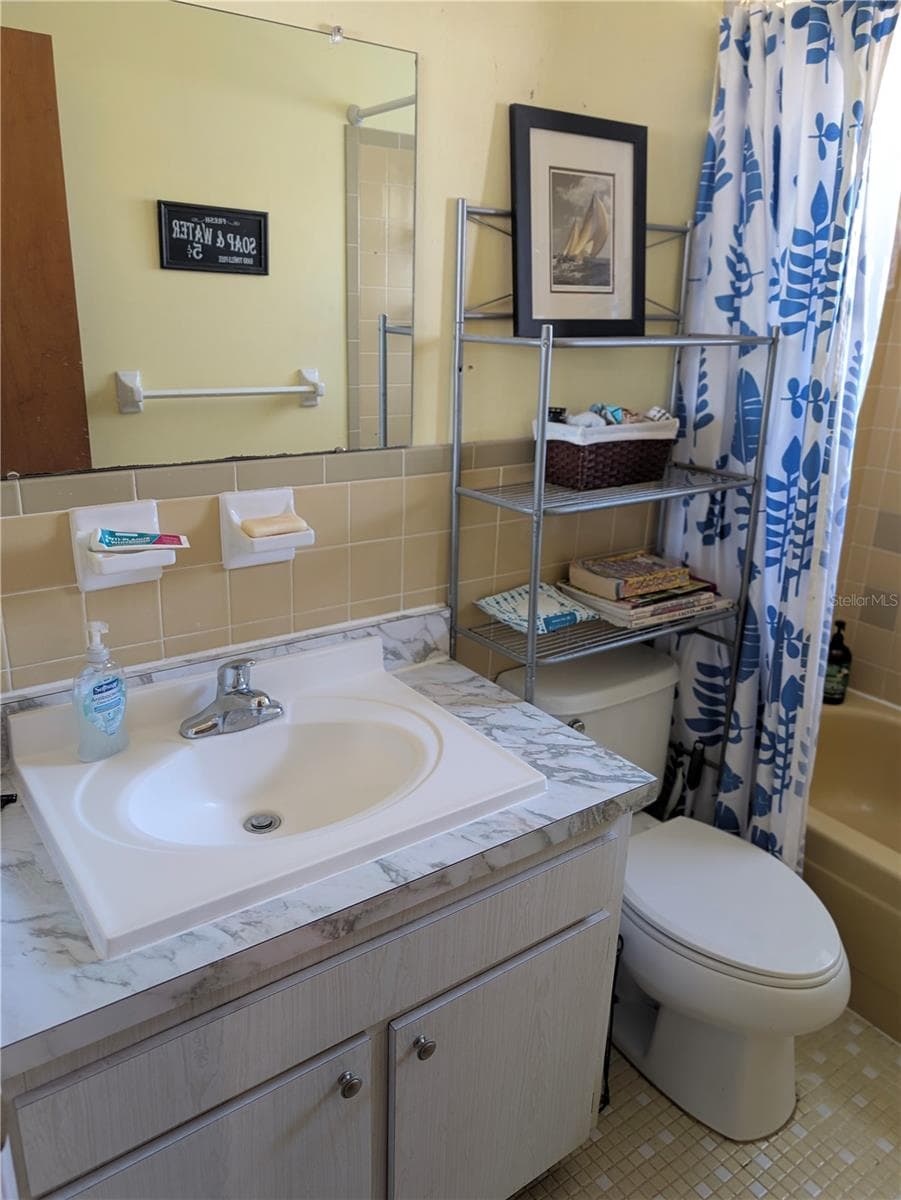 Single Family Residence at 3545 3RD AVE N, ST PETERSBURG, photo 15 of 22