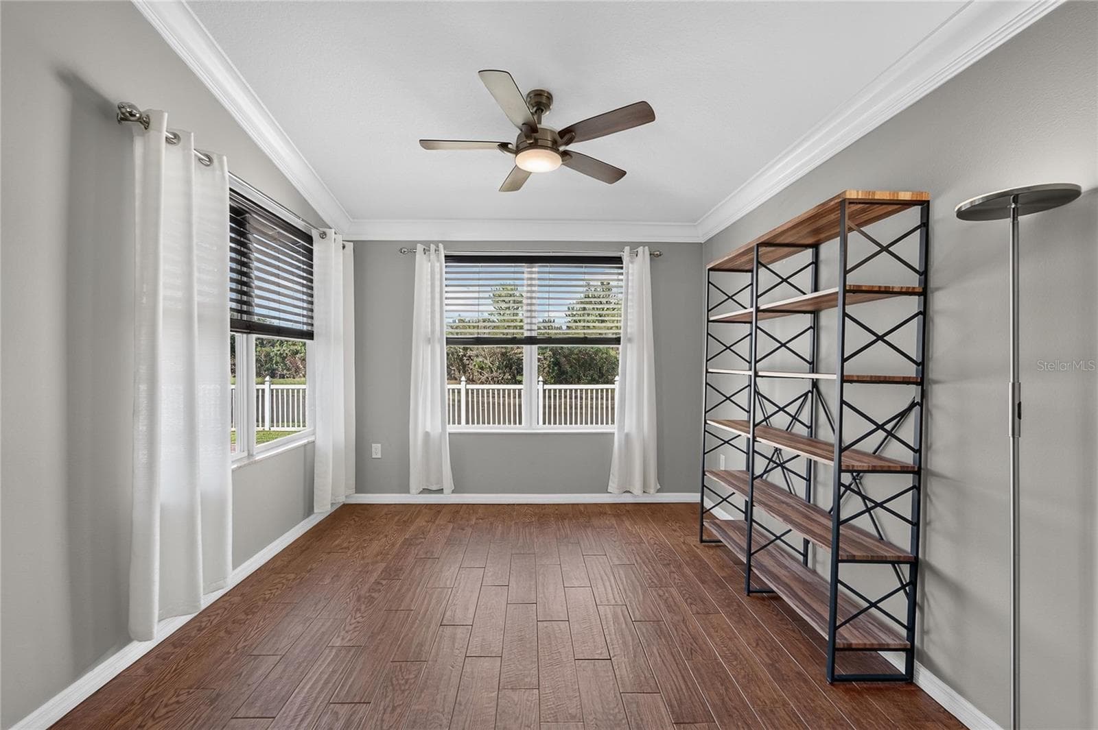 THE BREAKFAST NOOK OVERLOOKS POND/CONSERVATION - 1750 LEYBOURNE LOOP, WESLEY CHAPEL