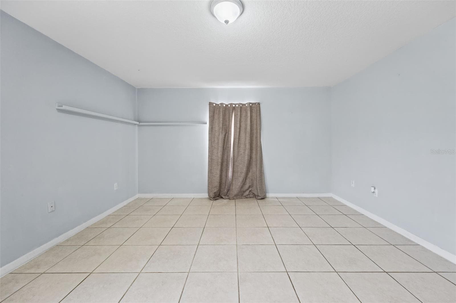 Single Family Residence at 677 SAGAMORE DR, DELTONA, photo 5 of 39