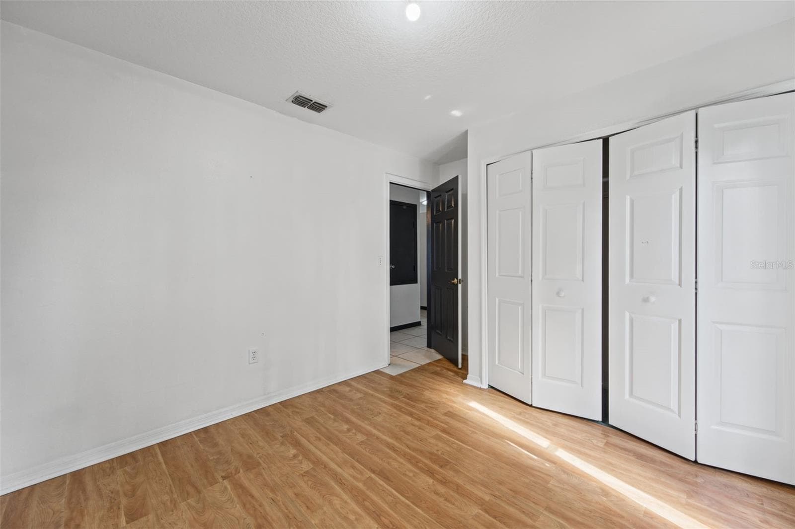 Single Family Residence at 677 SAGAMORE DR, DELTONA, photo 16 of 39