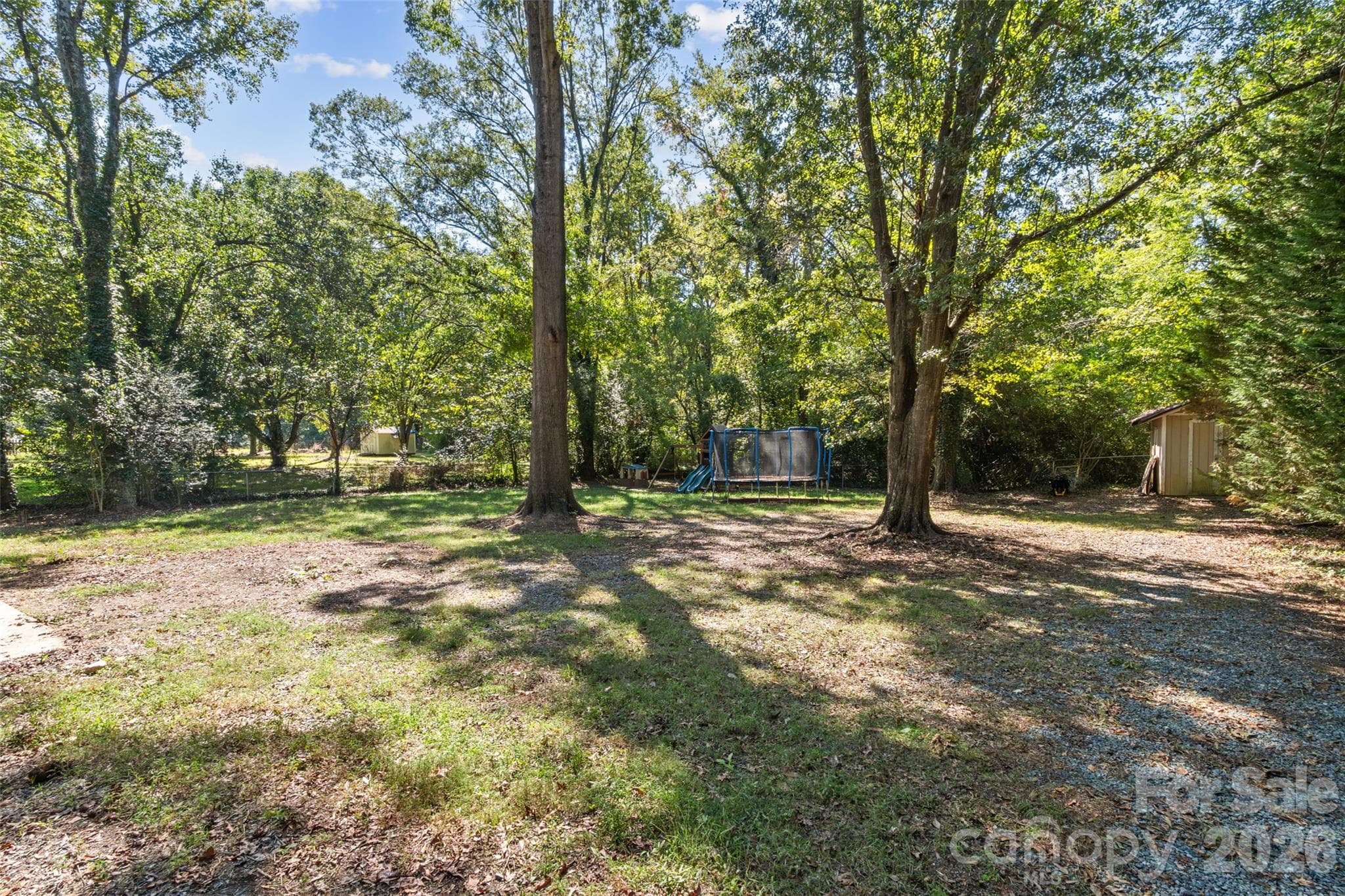 Single Family Residence at 1817 Balfour Lane, Charlotte, photo 29 of 33