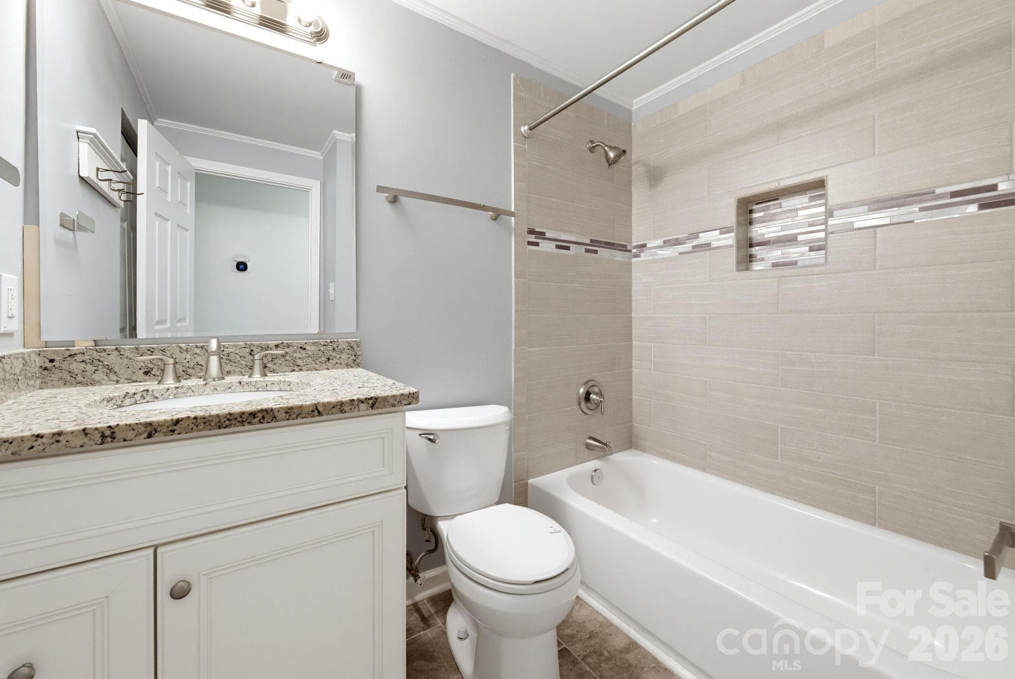 Single Family Residence at 6901 Rollingridge Drive, Charlotte, photo 14 of 36