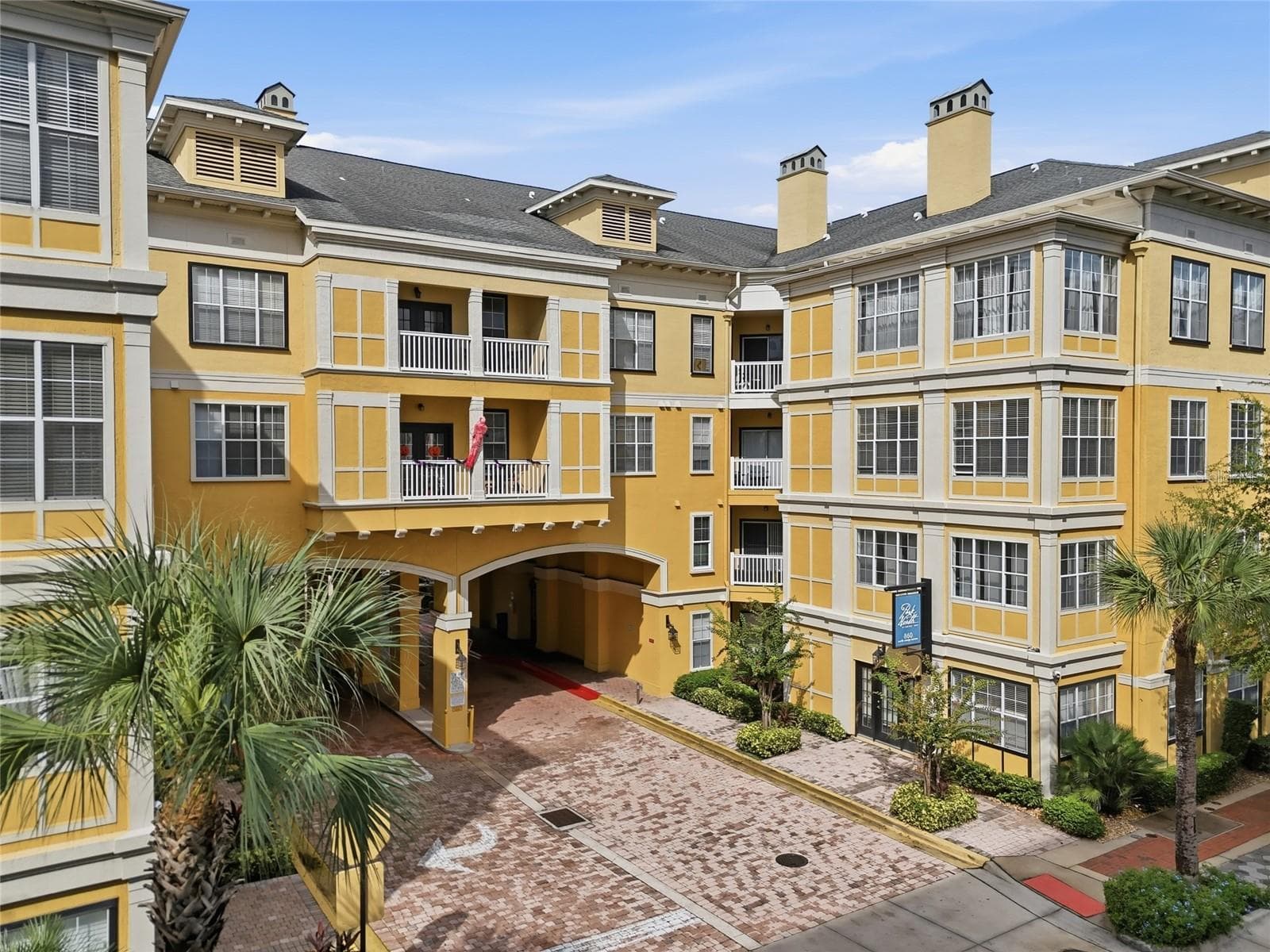 Condominium at 860 N ORANGE AVE #355, ORLANDO, photo 4 of 43