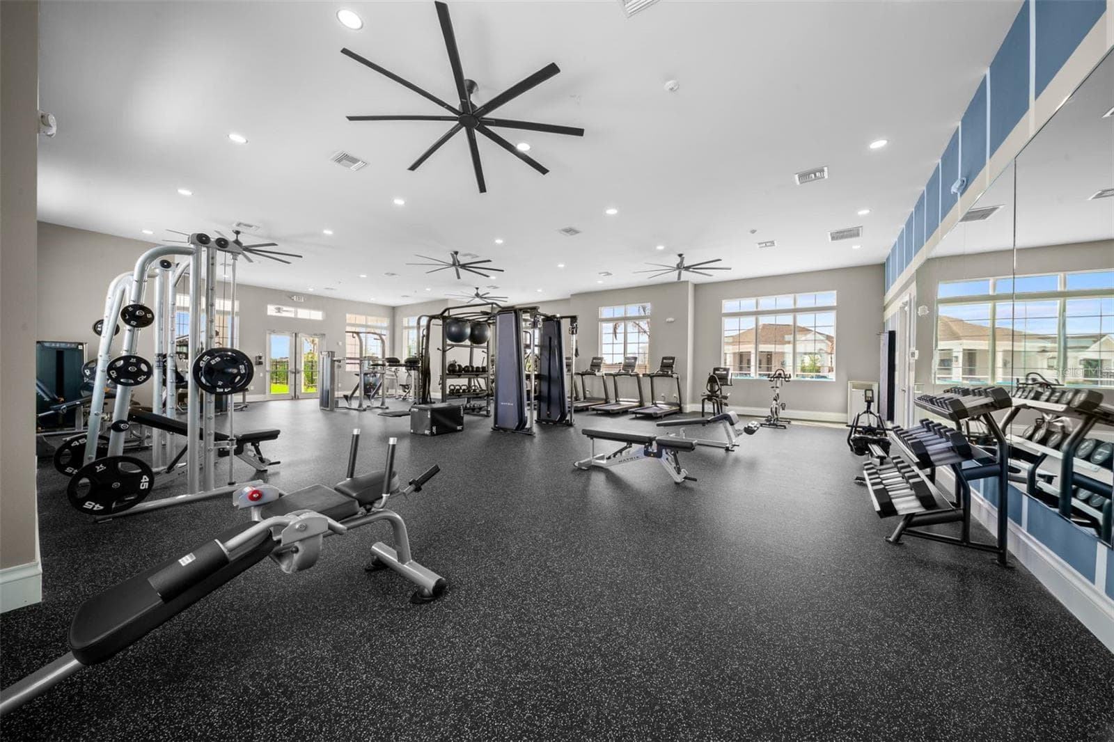 Fitness Center - 5510 FREESIA DR, LAKELAND