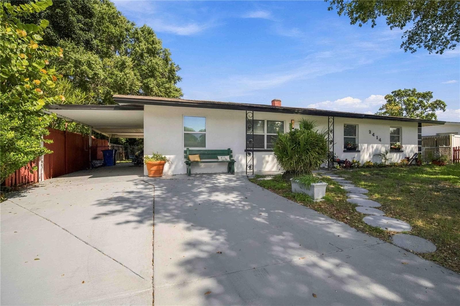 Single Family Residence at 2414 25TH AVE W, BRADENTON, photo 2 of 26