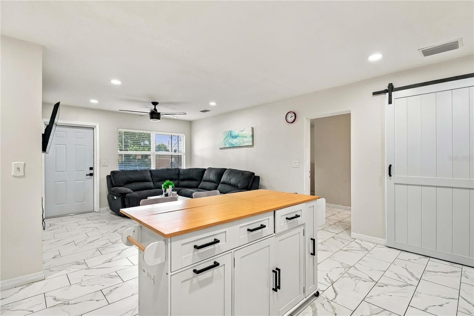 Single Family Residence at 2414 25TH AVE W, BRADENTON, photo 10 of 26