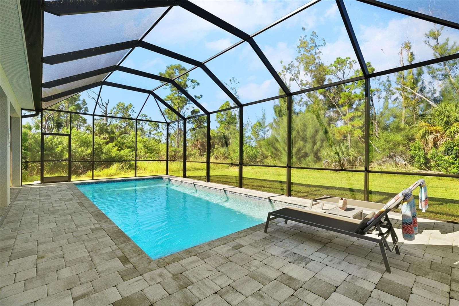 Single Family Residence at 10459 LIVE OAK RD, PORT CHARLOTTE, photo 24 of 27