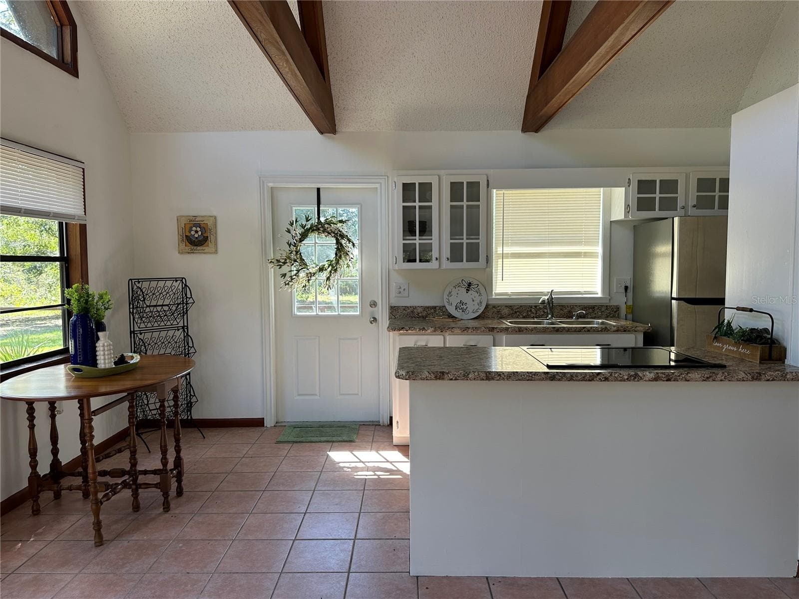 Single Family Residence at 40043 W 8TH AVE, UMATILLA, photo 3 of 23