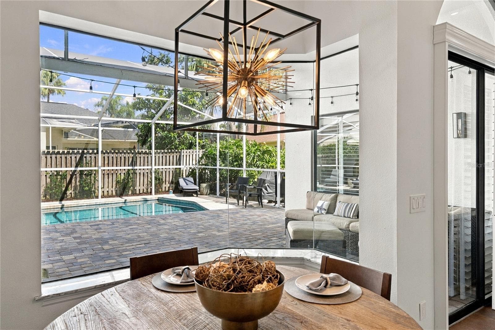 Single Family Residence at 11925 KEATING DR, TAMPA, photo 22 of 97