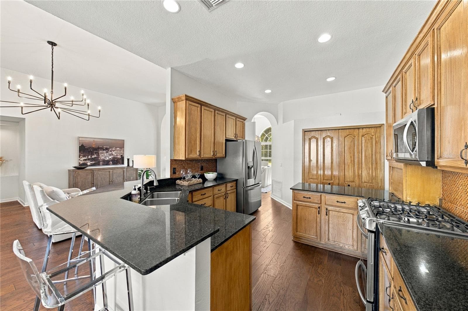Single Family Residence at 11925 KEATING DR, TAMPA, photo 24 of 97