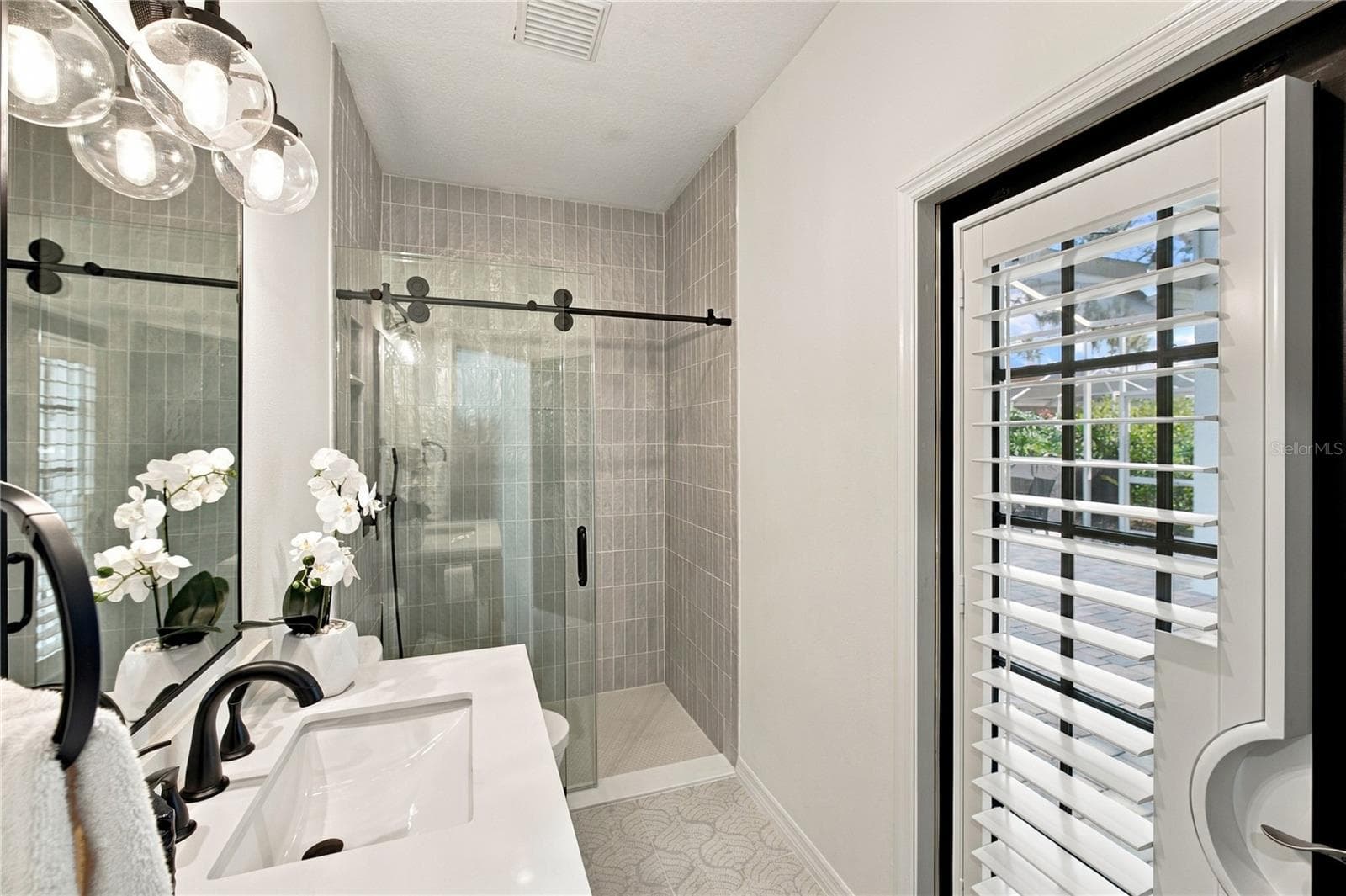Single Family Residence at 11925 KEATING DR, TAMPA, photo 44 of 97