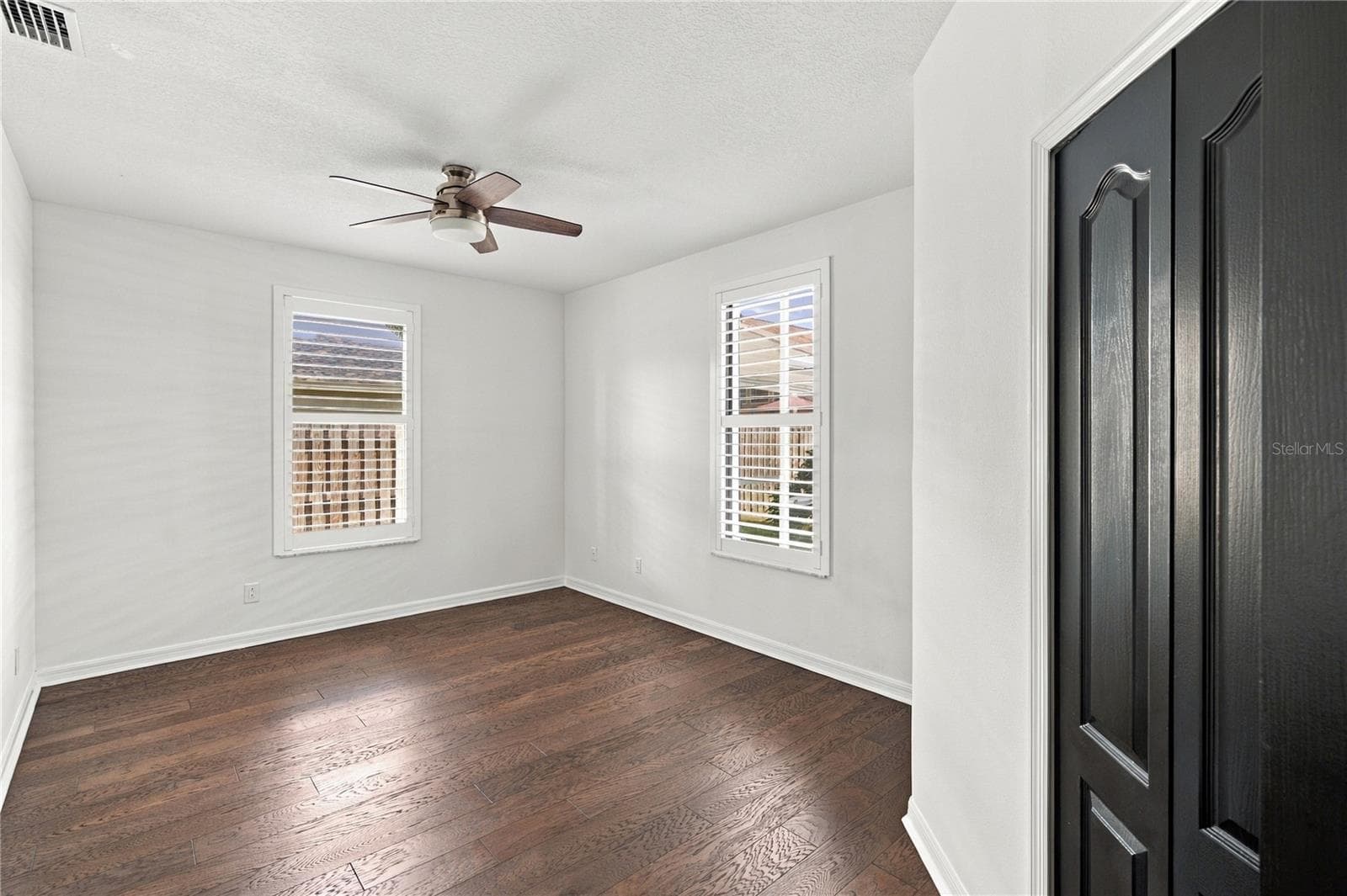 Single Family Residence at 11925 KEATING DR, TAMPA, photo 51 of 97