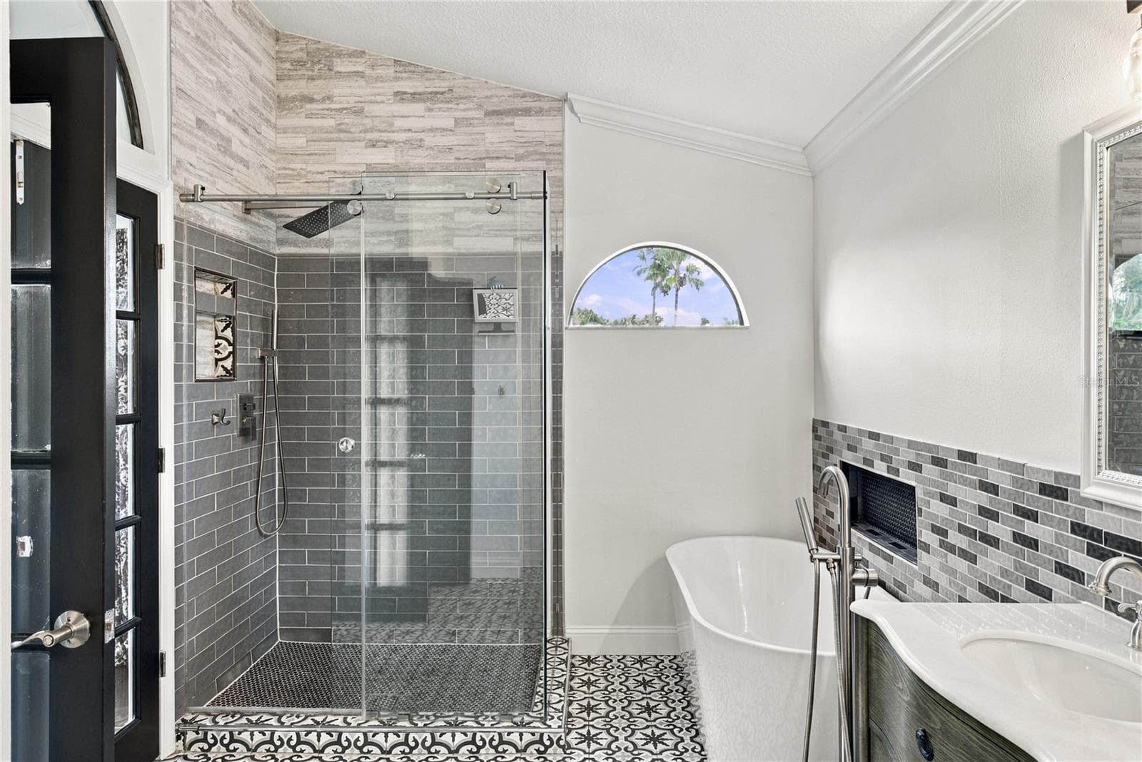 Single Family Residence at 11925 KEATING DR, TAMPA, photo 62 of 97