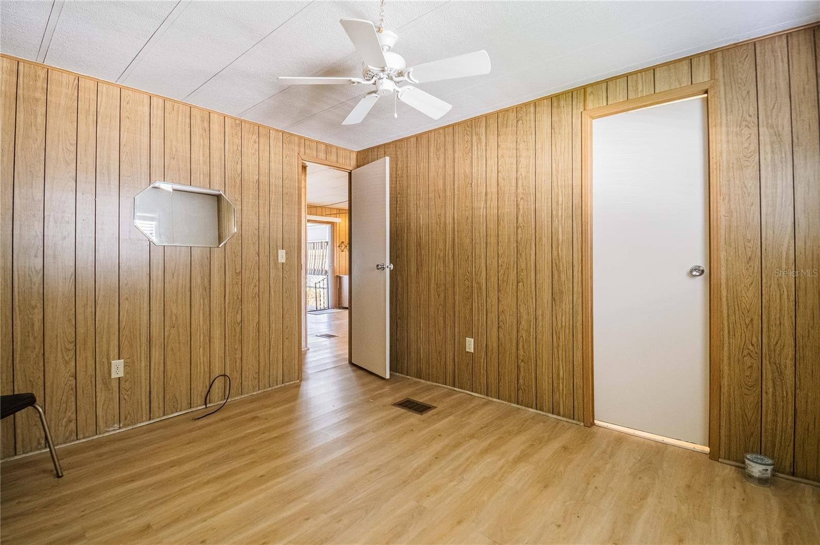 Mobile Home at 432 LAZY LAKE DR W, LAKELAND, photo 17 of 32