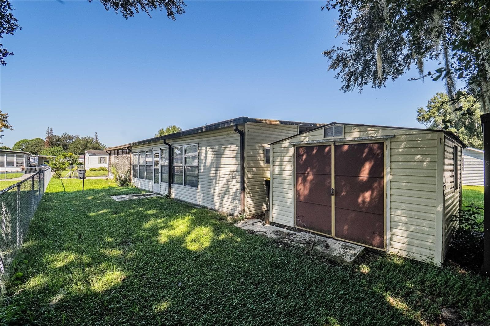 Mobile Home at 432 LAZY LAKE DR W, LAKELAND, photo 27 of 32
