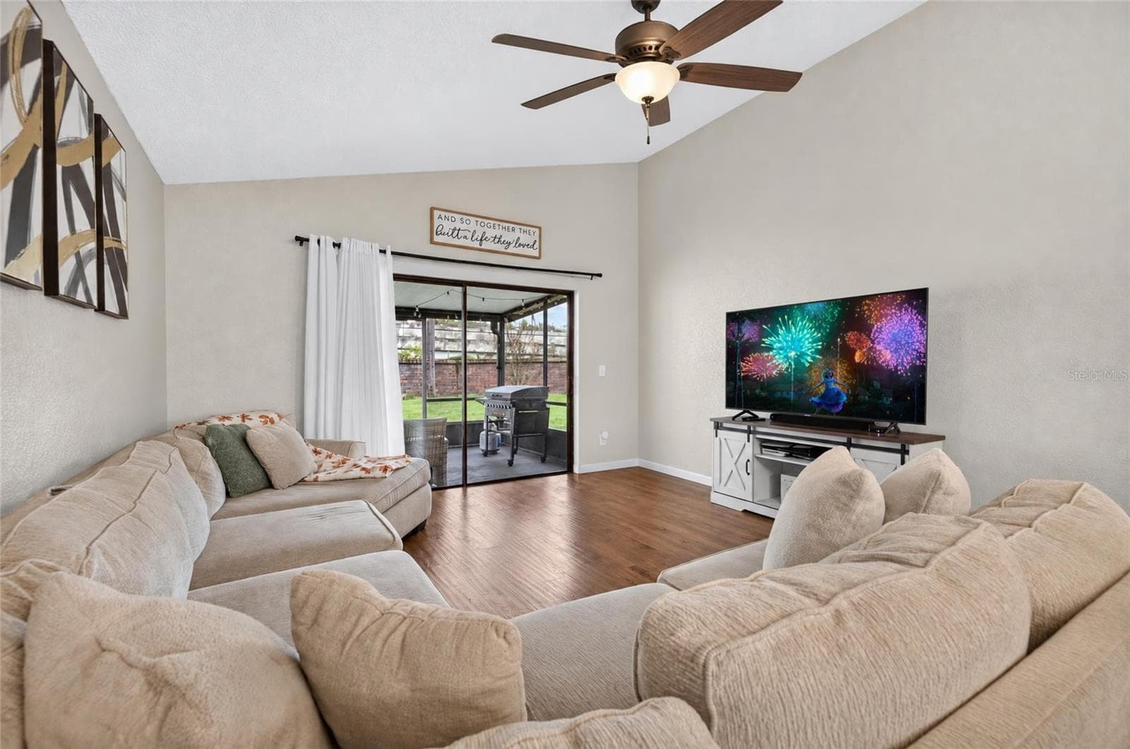 Single Family Residence at 114 SUNWOOD CT, KISSIMMEE, photo 7 of 16