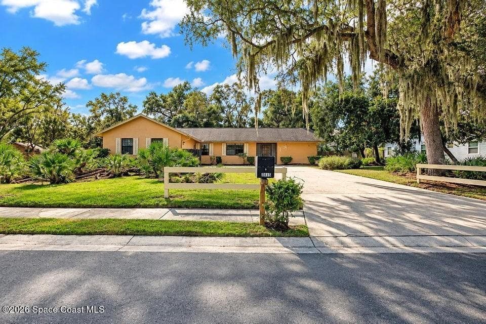 Single Family Residence at 3815 GROVEWOOD LN, TITUSVILLE, photo 4 of 49