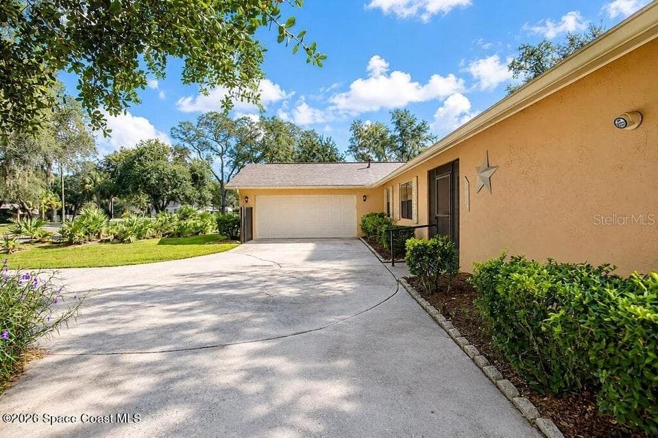Single Family Residence at 3815 GROVEWOOD LN, TITUSVILLE, photo 5 of 49