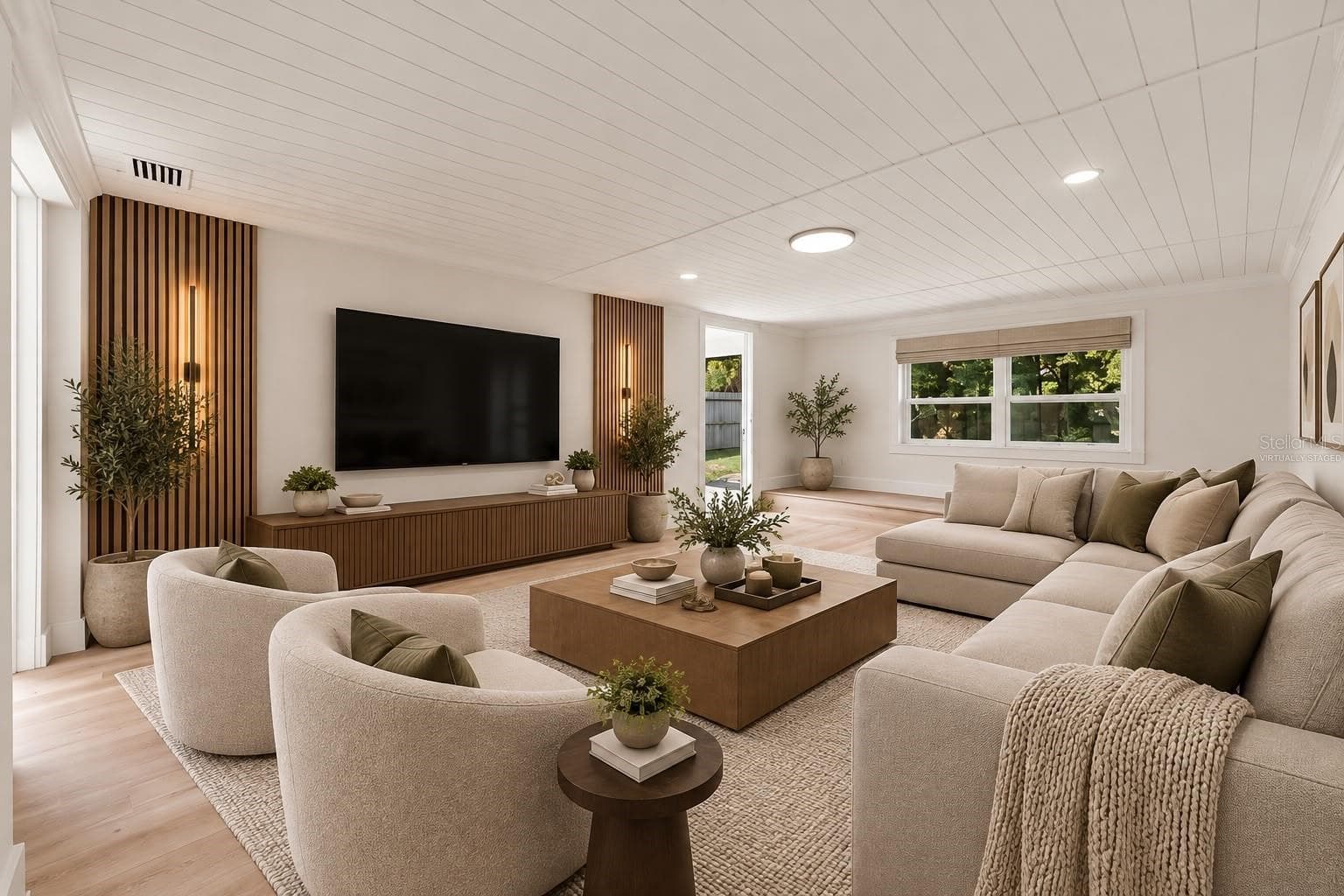 Virtually Staged - 600 MADISON AVE, ORLANDO