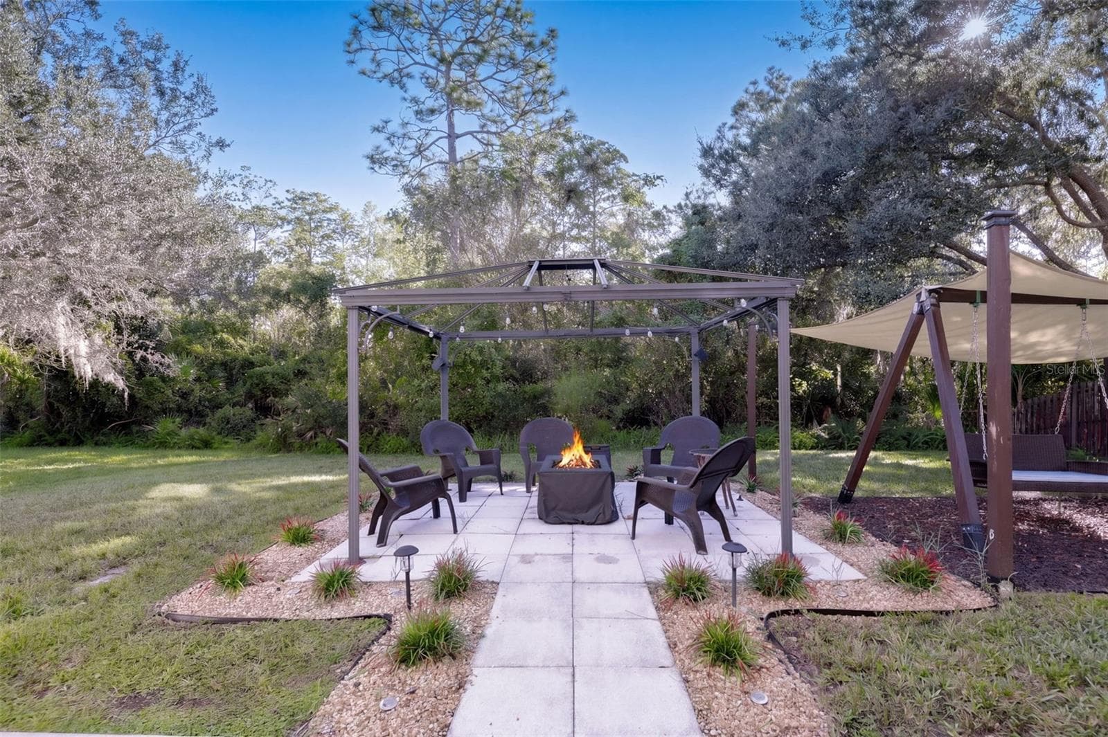 Back yard with Patio Area - 10603 SUNRISE TERRACE DR, ORLANDO
