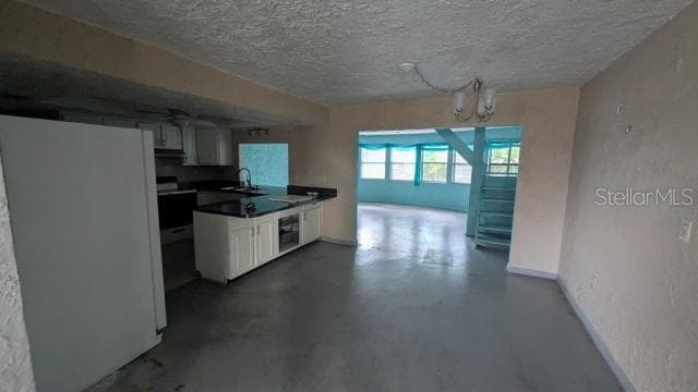 Single Family Residence at 8568 HEATHER BLVD, WEEKI WACHEE, photo 11 of 26